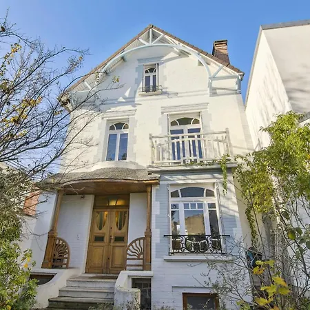 Ξενοδοχείο Charming House 15 Min From La Defense 4*